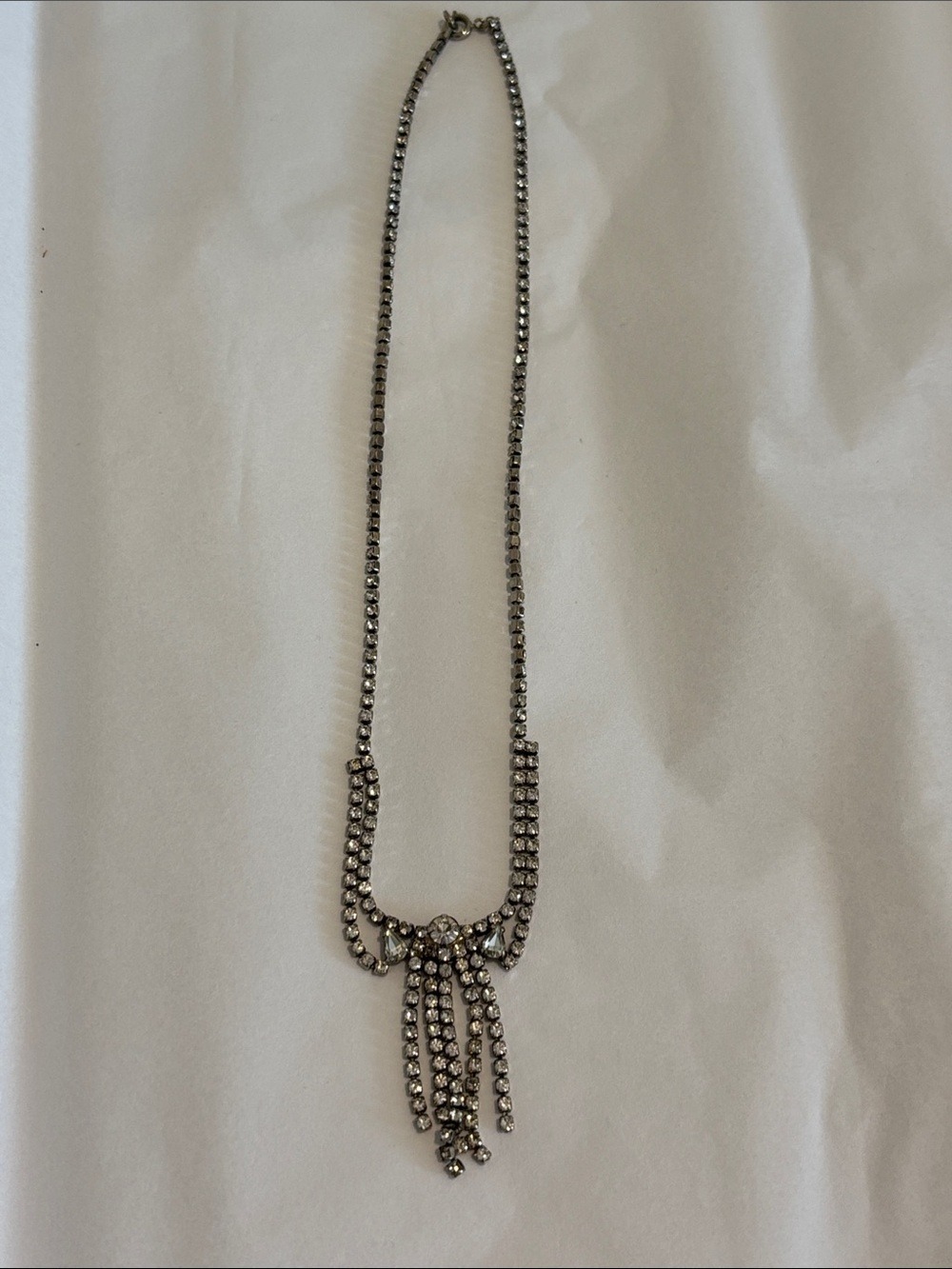 RHINESTONE necklace costume jewelry shiny 16” long dropping rhinestones fashion